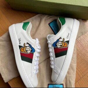 NWOT Authentic Gucci x Disney Donald Duck Ace sneakers